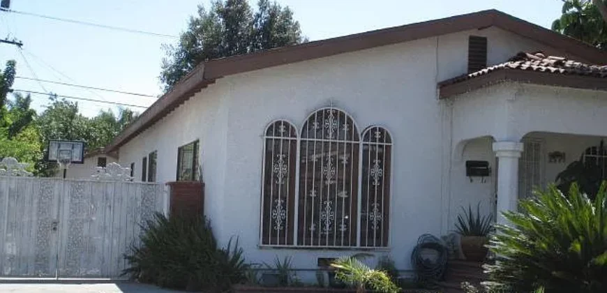 2474 FLOWER ST HUNTINGTON PARK, LOS ANGELES, CA 90255