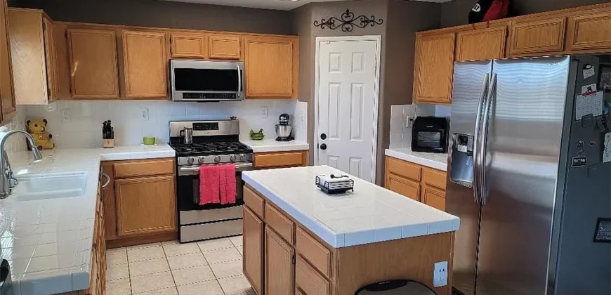 31025 HIDDEN LAKE RD MURRIETA, RIVERSIDE, CA 92563