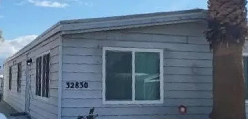 32830 GUADALAJARA DR THOUSAND PALMS, RIVERSIDE, CA 92276