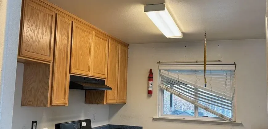 1513 LACRETA AVE MADERA, MADERA, CA 93638