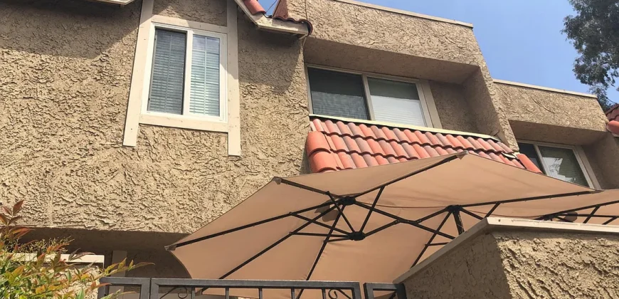 17910 RIVER CIR APT 5 CANYON COUNTRY, LOS ANGELES, CA 91387